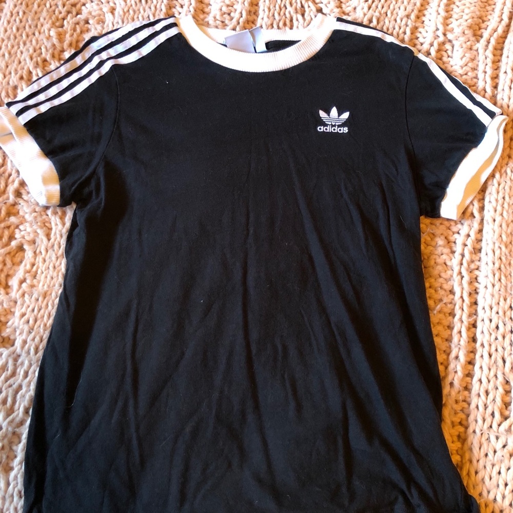 Adidas Black T-shirt